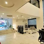 Frankstay -Le Unit By Worth New Delhi