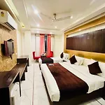 Frankstay -Le Unit By Worth New Delhi