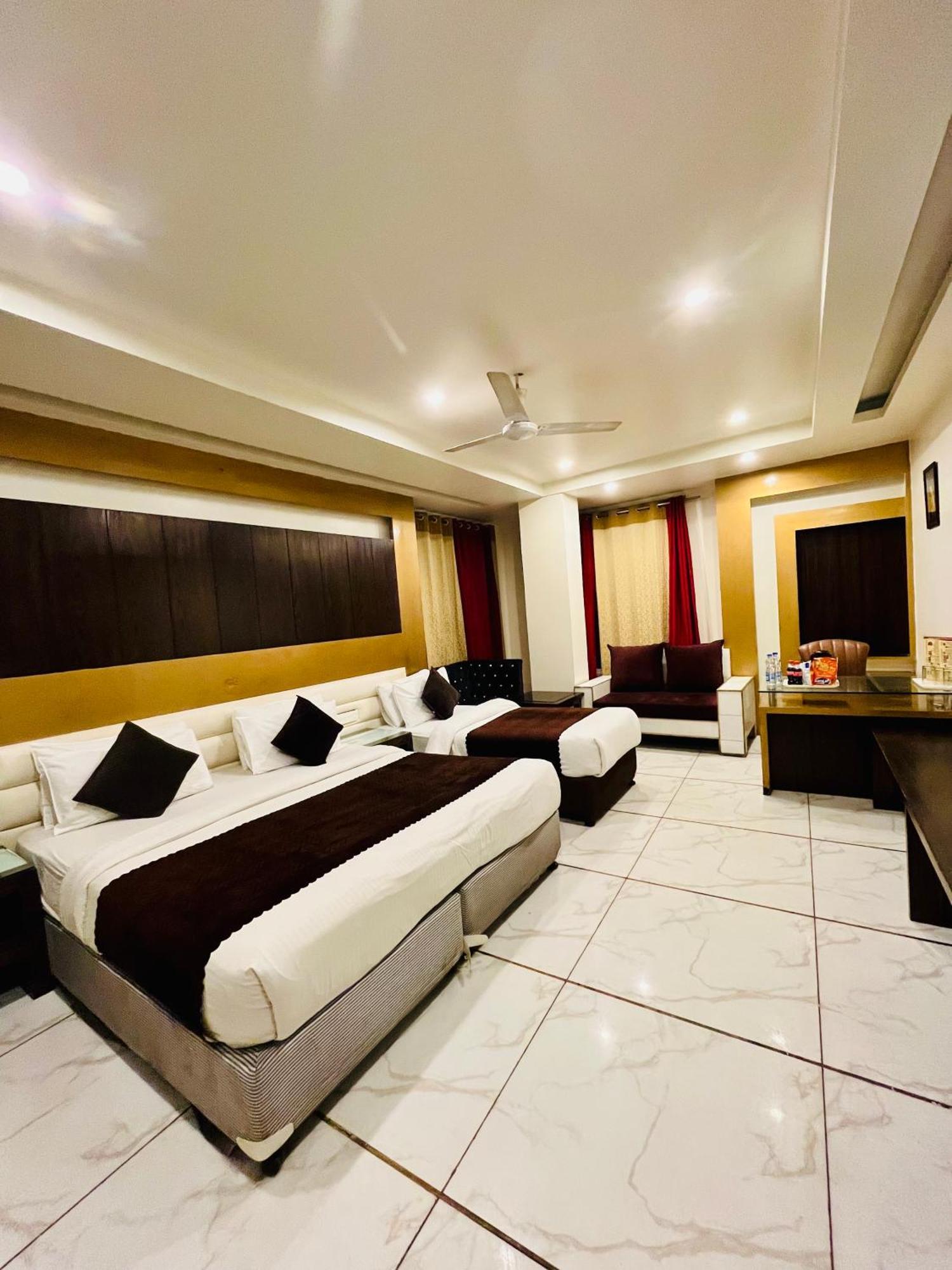 Frankstay -le Unit By Worth Hotel 4*